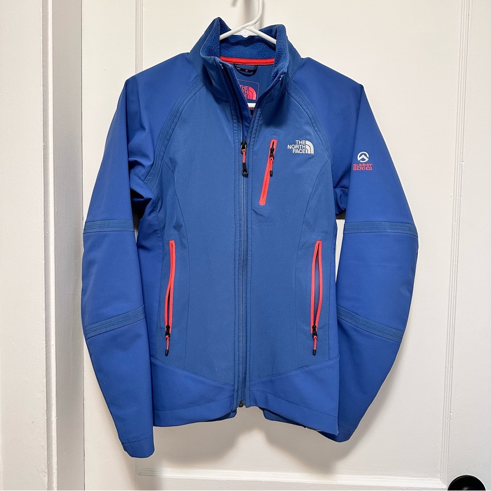 COPY - The North Face Summit Series Softshell Jacket, size Small